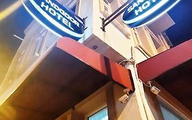 Sand Door Hotel